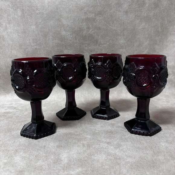 Set of 4 Avon Cape Cod Small Goblets, Ruby Red 1876 Replicas - Picture 2 of 6